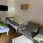 Przy Plazy Graniczna 4 *