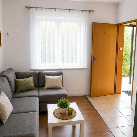 Lägenhet Przy Plazy Graniczna 4 *